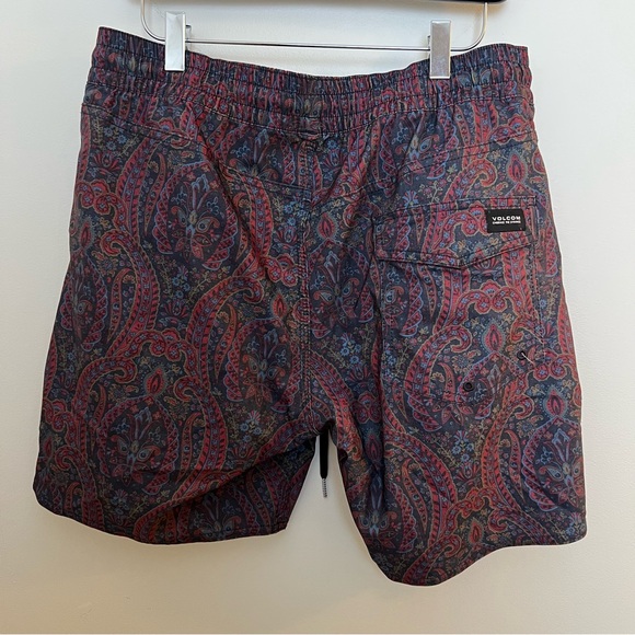 Volcom Swim Trunks - Picture 2 of 6